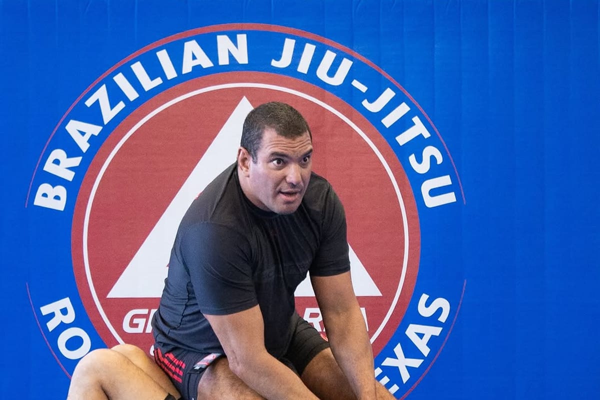 Adult Brazilian Jiu-Jitsu sparring at Gracie Barra Round Rock